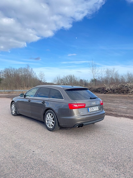 Audi A6 4 of 22
