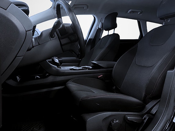 Ford Mondeo 7 of 18
