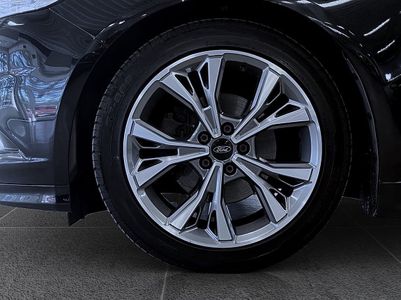 Ford Mondeo 18 of 18