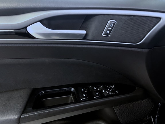 Ford Mondeo 8 of 18