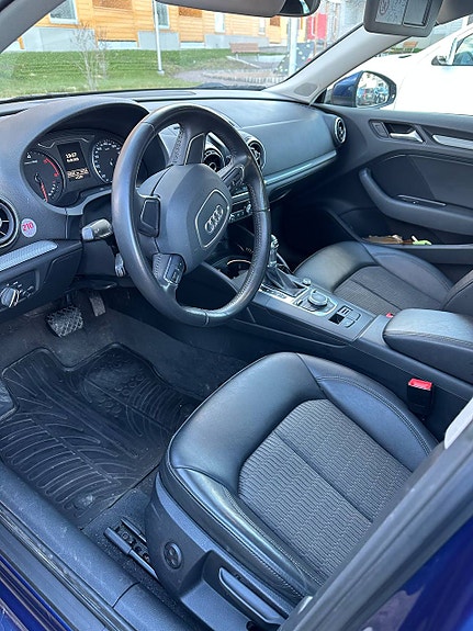 Audi A3 3 of 5