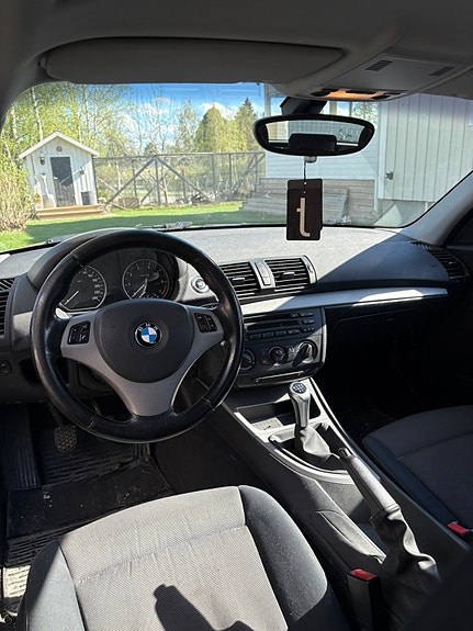 BMW 116i 5 of 5