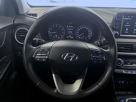 Hyundai Kona 9 of 17