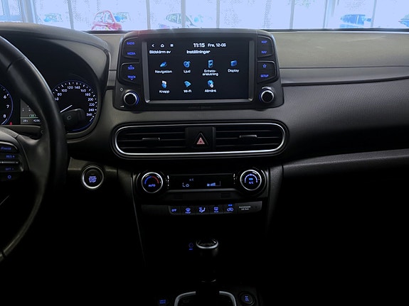 Hyundai Kona 10 of 17