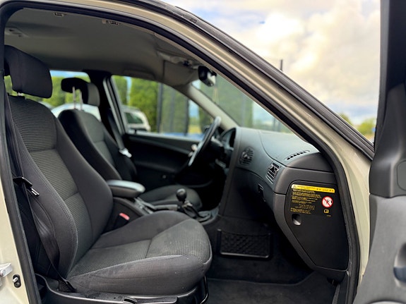 Saab 9-5 14 of 15