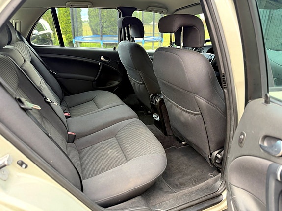 Saab 9-5 11 of 15