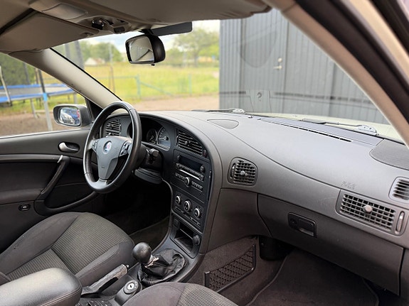 Saab 9-5 12 of 15