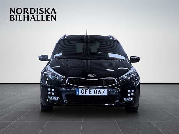 Kia Ceed 2 of 15