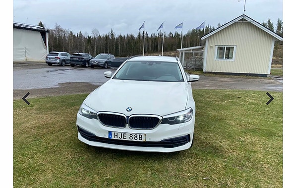 BMW 520d 2 of 5