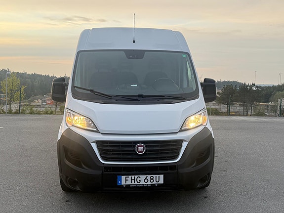 Fiat Ducato 2 of 5