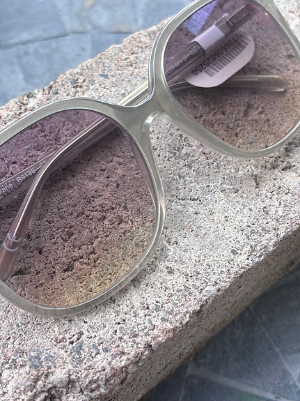 Product image 2 of 19