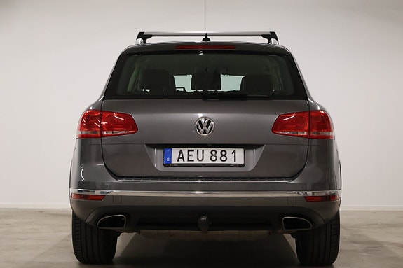 Volkswagen Touareg 5 of 5