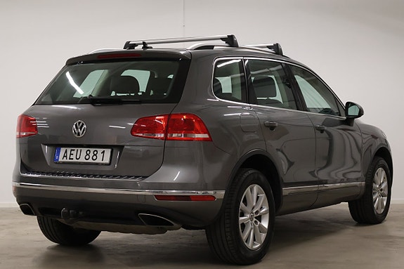 Volkswagen Touareg 4 of 5