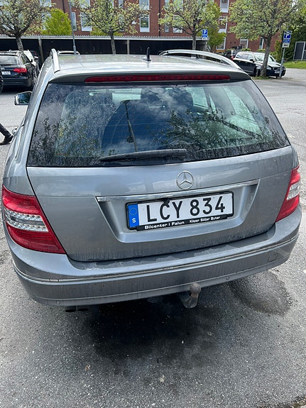Mercedes-Benz C180 5 of 5