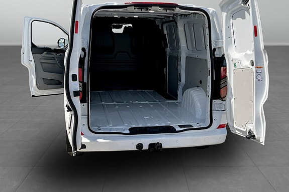 Ford Transit Custom 7 of 7