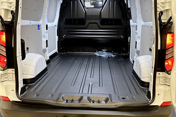 Ford Transit Custom 9 of 9