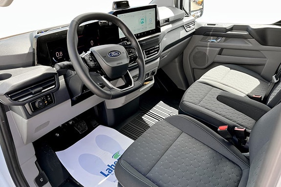 Ford Transit Custom 4 of 5