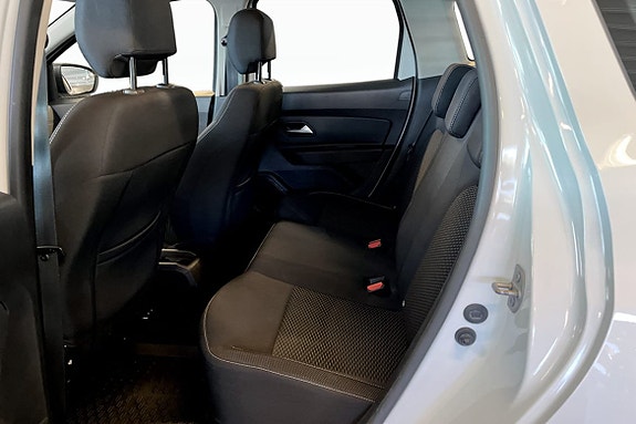 Dacia Duster 8 of 9