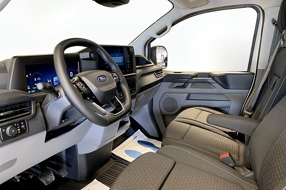 Ford Transit Custom 4 of 9
