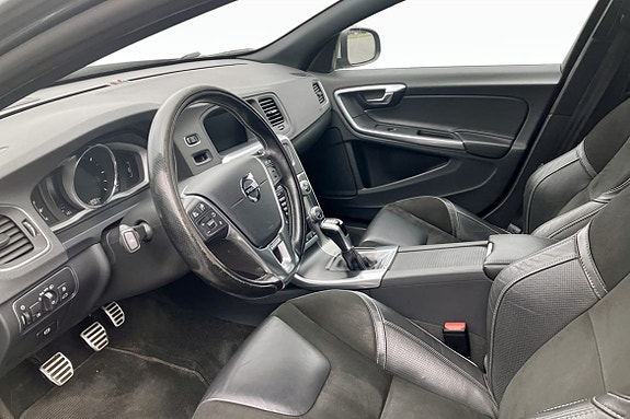 Volvo V60 5 of 5
