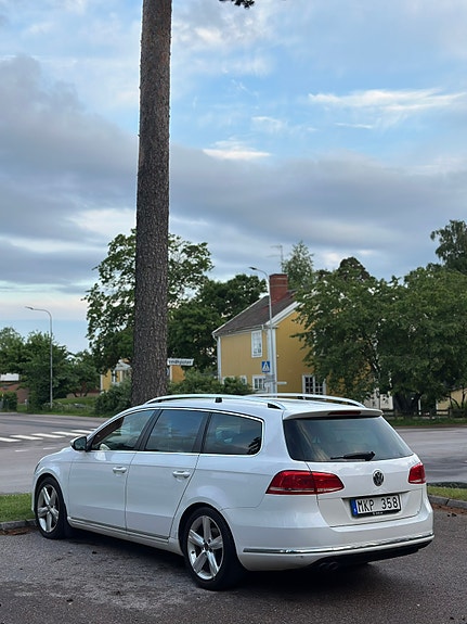 Volkswagen Passat 4 of 5