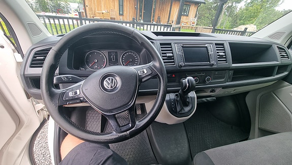 Volkswagen Transporter 6 of 11