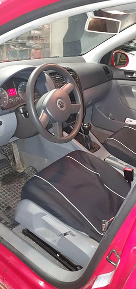 Volkswagen Golf V 9 of 18
