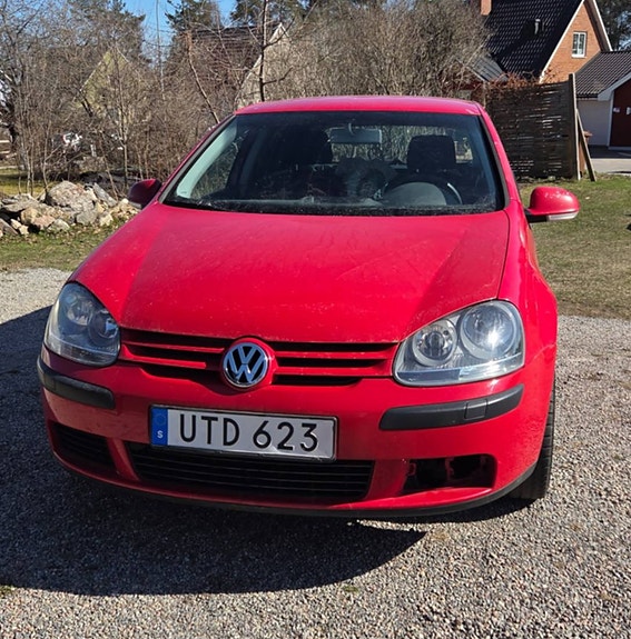 Volkswagen Golf V 3 of 18