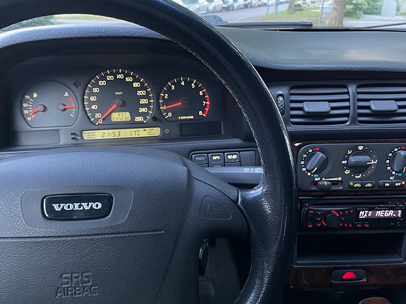 Volvo S70 9 of 10