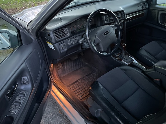 Volvo S70 5 of 5