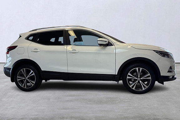 Nissan Qashqai 3 of 5
