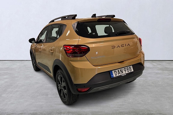Dacia Sandero Stepway 4 of 5