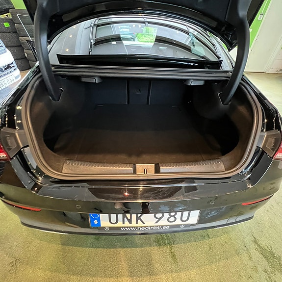 Mercedes-Benz CLA200 18 of 21