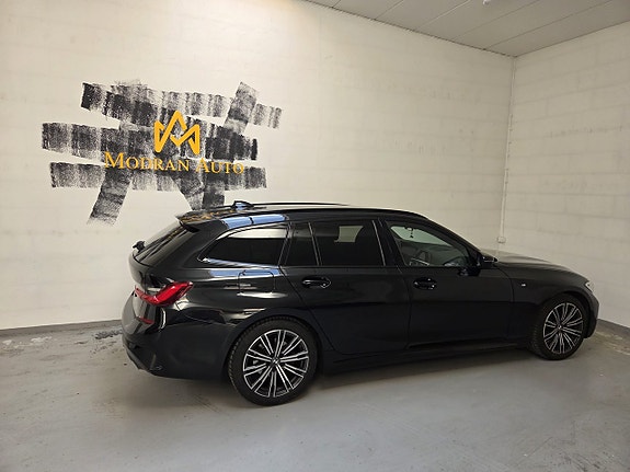 BMW 320 4 of 5
