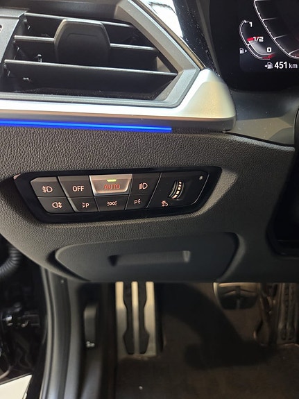 BMW 320 14 of 20