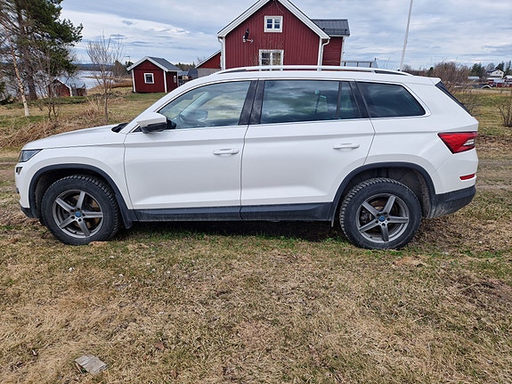 Skoda Kodiaq 2 of 5