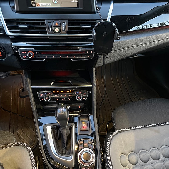 BMW 220d 7 of 14