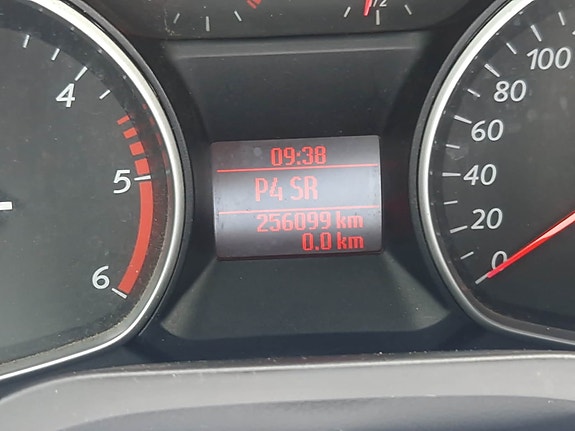 Ford Galaxy 4 of 4