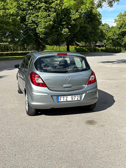 Opel Corsa 3 of 5