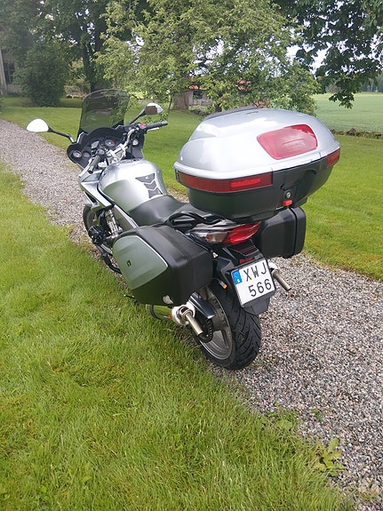 Honda CBF1000A 4 of 5