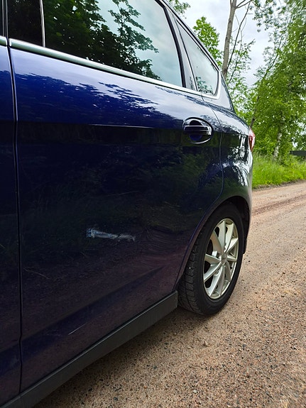 Ford C-Max 5 of 5