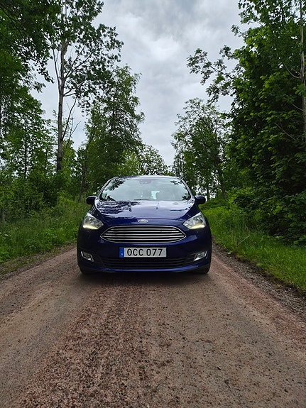 Ford C-Max 2 of 5