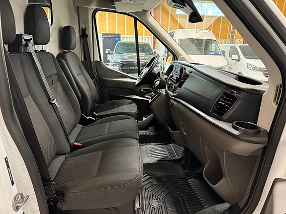 Ford Transit 11 of 14