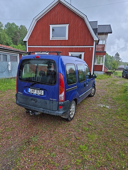 Renault Kangoo Express 2 of 3