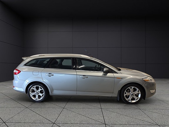Ford Mondeo 7 of 22