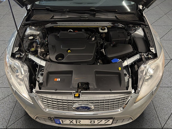 Ford Mondeo 9 of 22