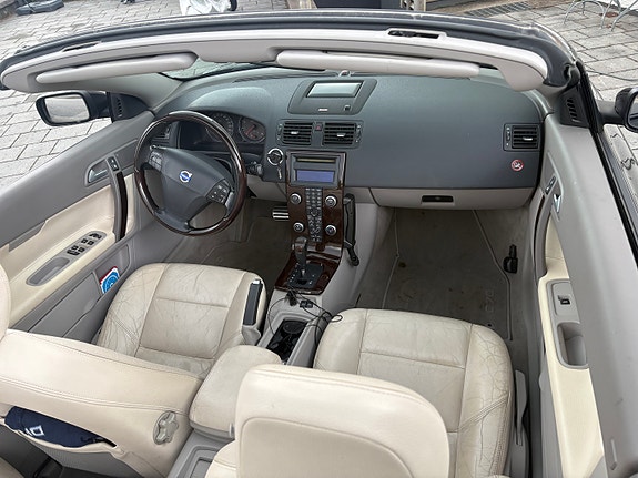 Volvo C70 8 of 9