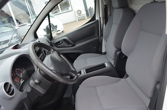 Peugeot Partner 14 of 20