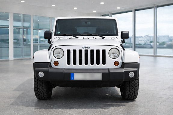 Jeep Wrangler Unlimited 2 of 4
