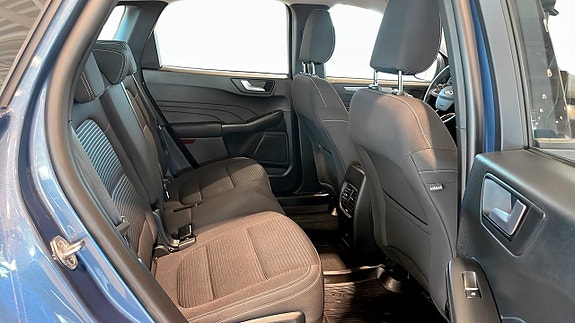 Ford Kuga 5 of 5